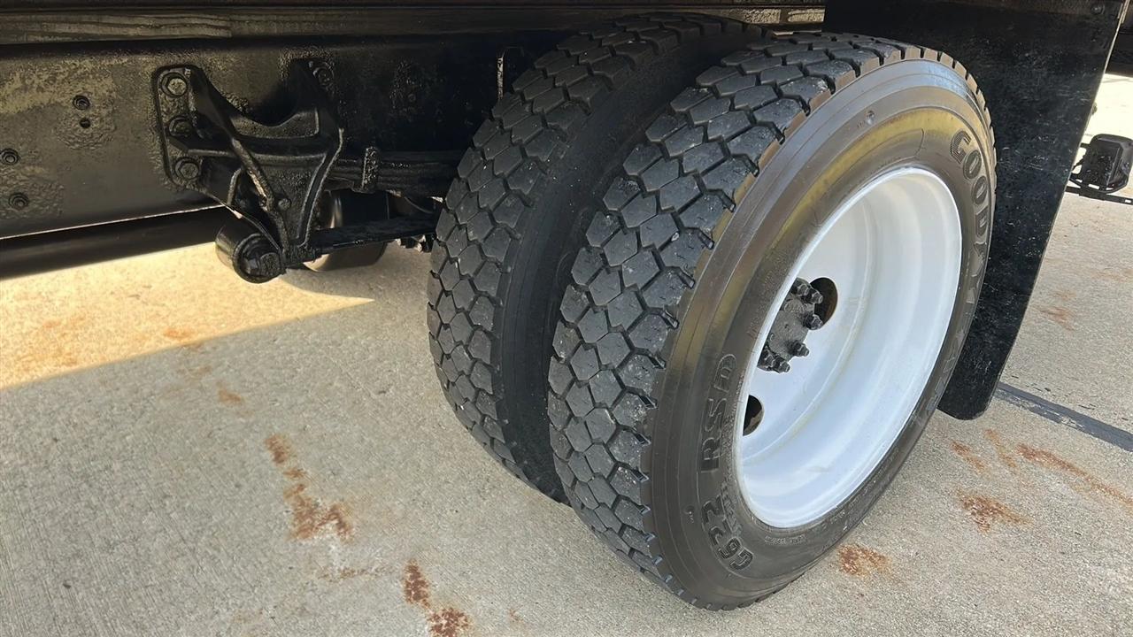 International 4300  2015