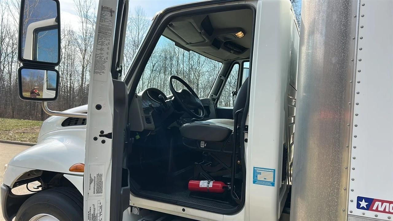 International 4300  2015