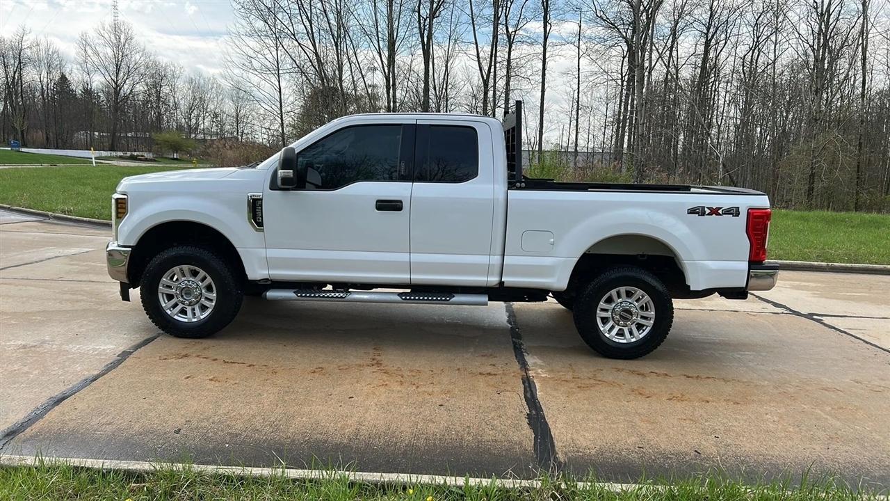 Ford F-250 SD XLT SuperCab 4WD 2018
