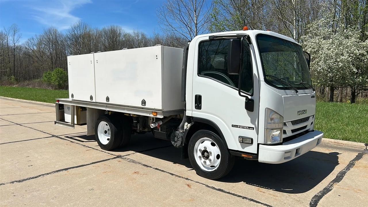 Isuzu NPR HD  2016