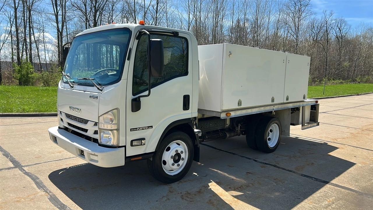 Isuzu NPR HD  2016