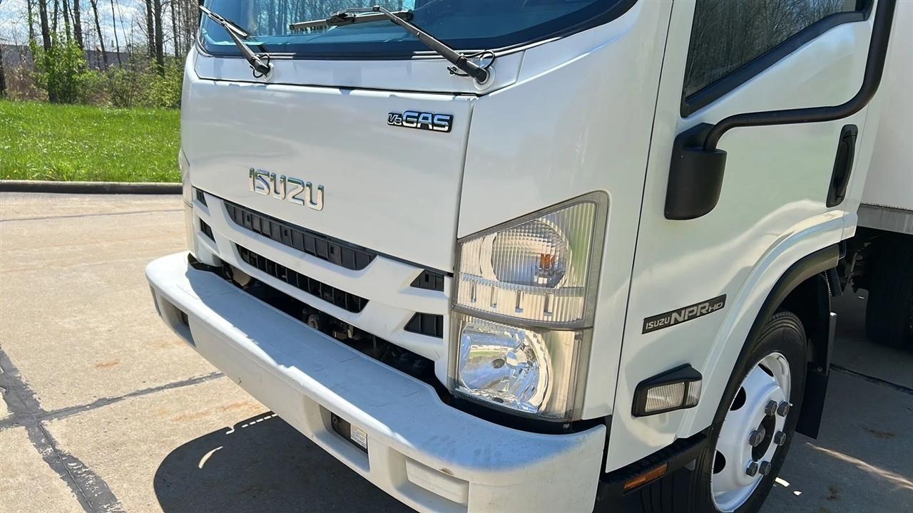 Isuzu NPR HD  2016