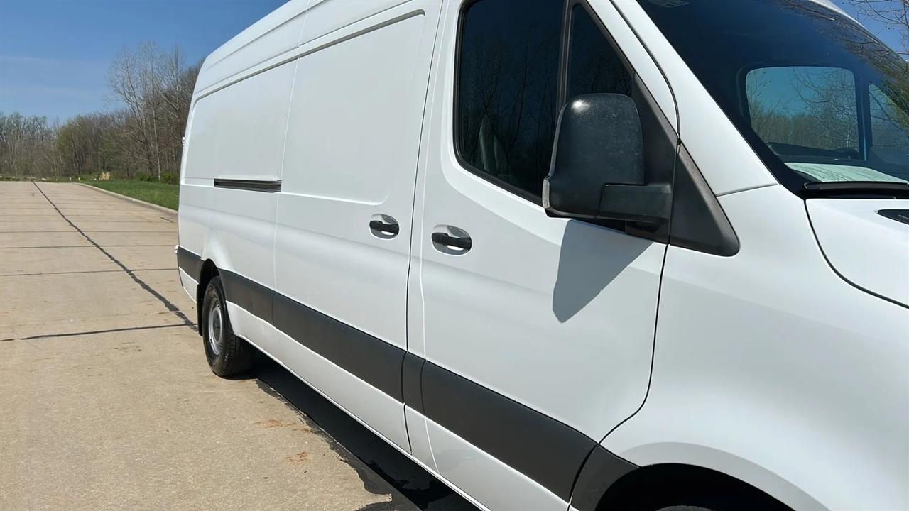 Mercedes-Benz Sprinter 2500 170-in. WB 2022