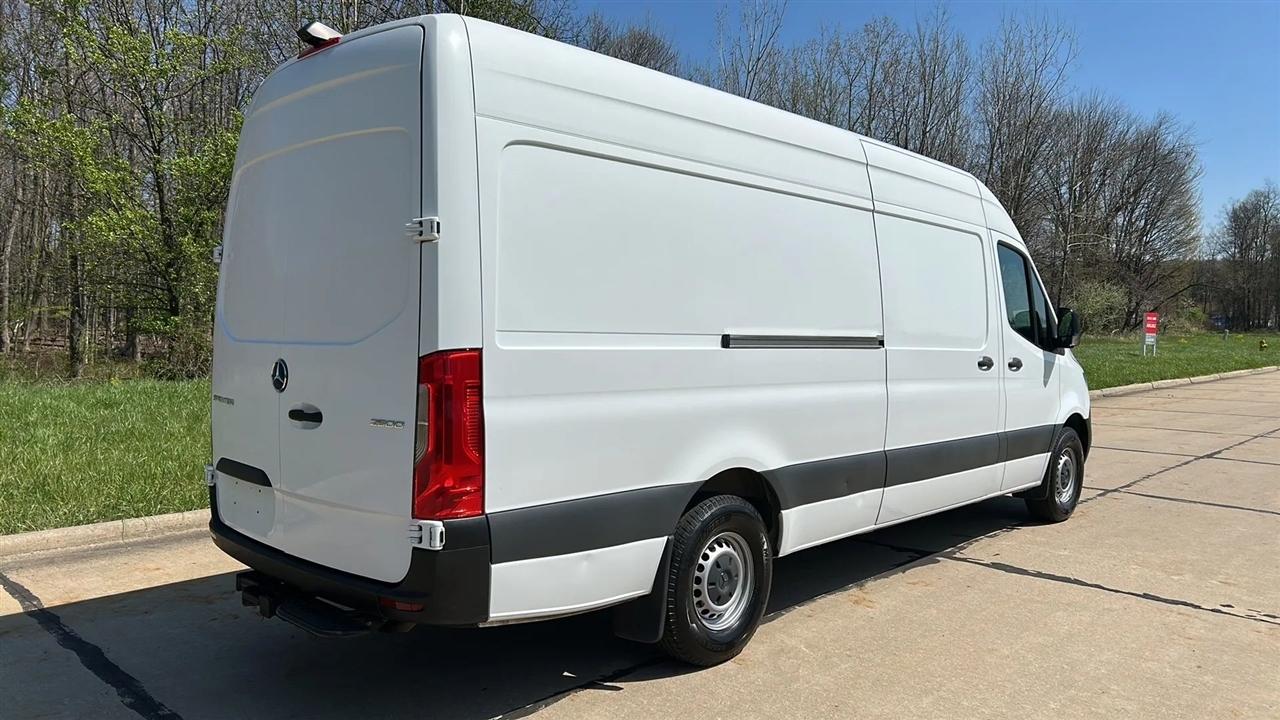 Mercedes-Benz Sprinter 2500 170-in. WB 2022