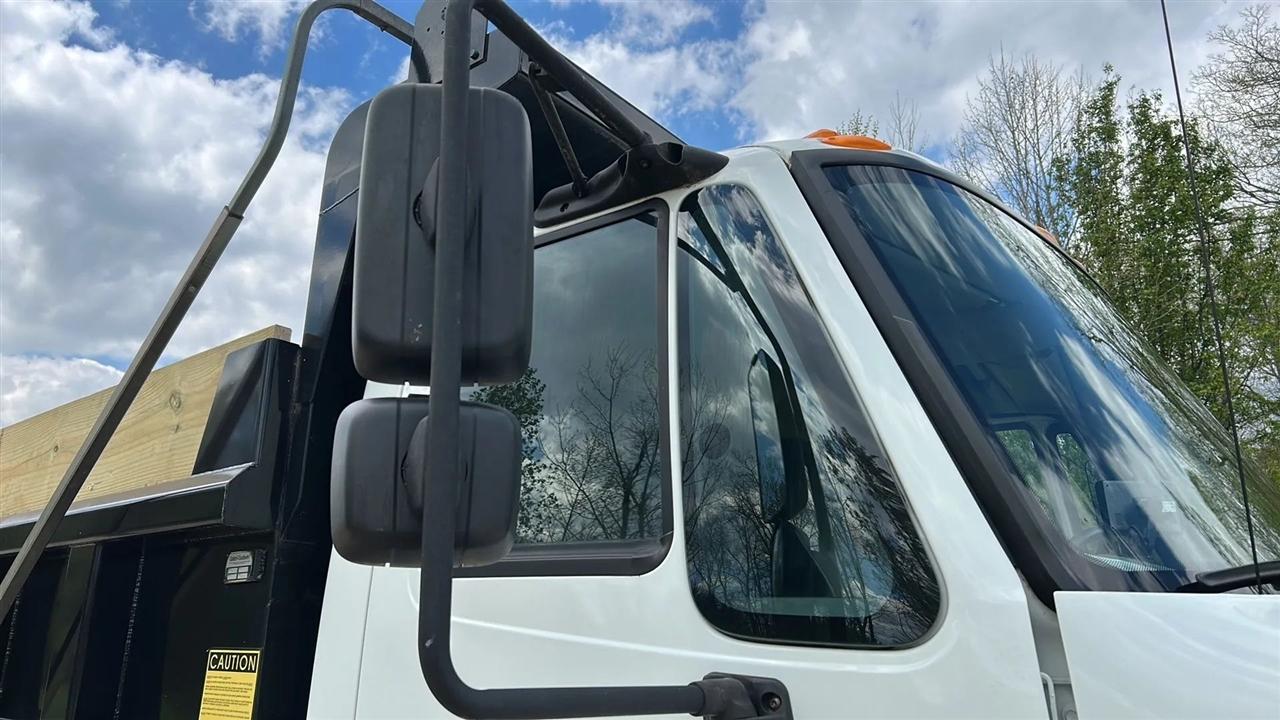 International DuraStar 4300  2018