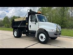 2018 International DuraStar 4300 