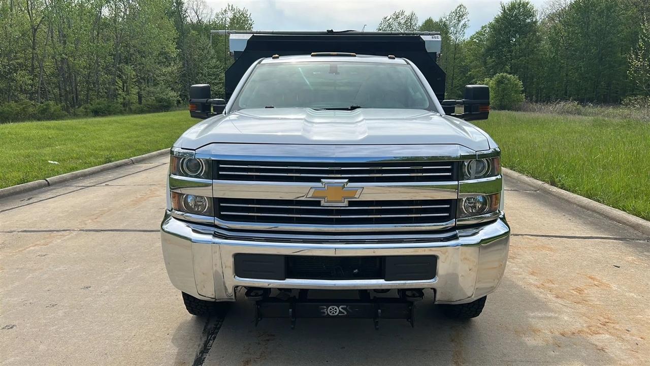 Chevrolet Silverado 3500HD Work Truck Long Box 4WD 2015