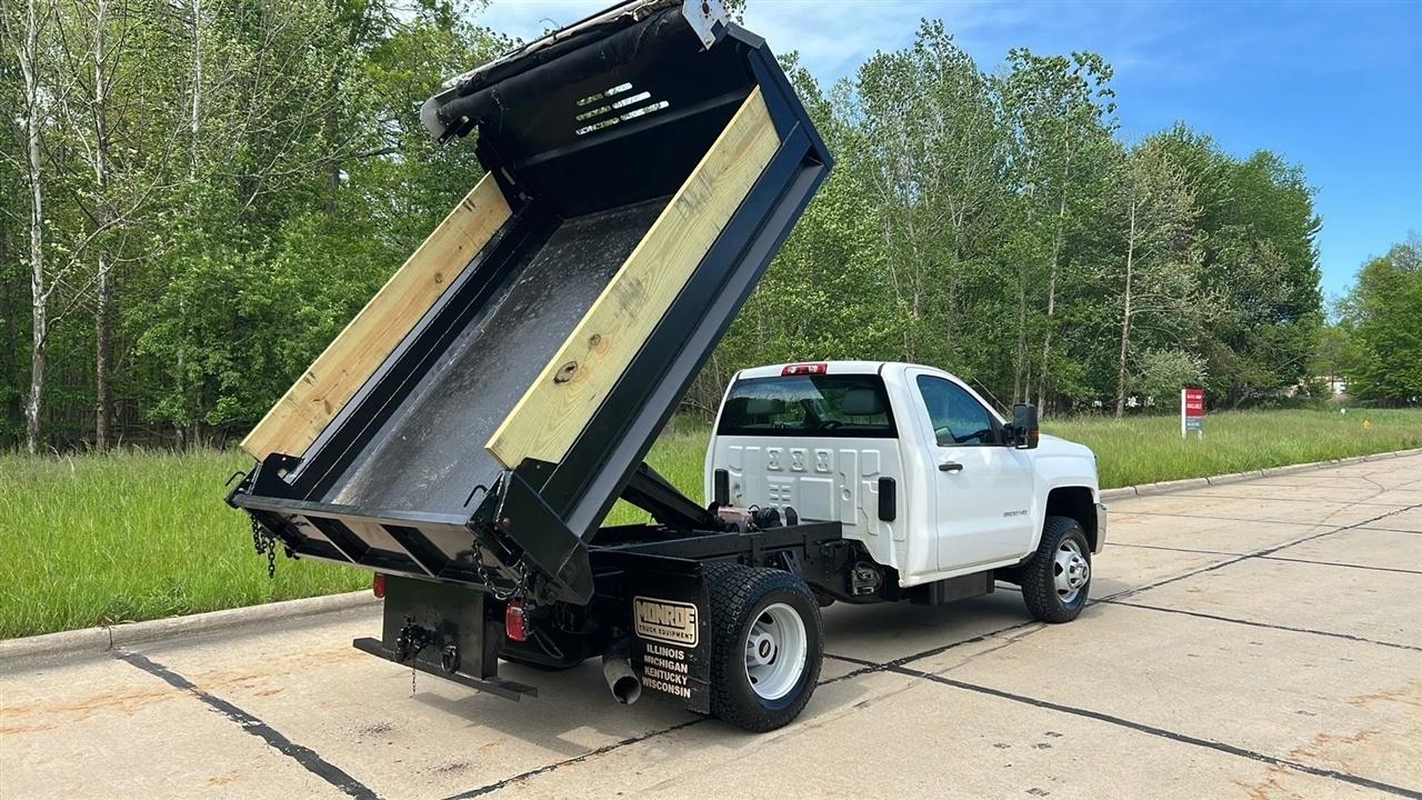 Chevrolet Silverado 3500HD Work Truck Long Box 4WD 2015