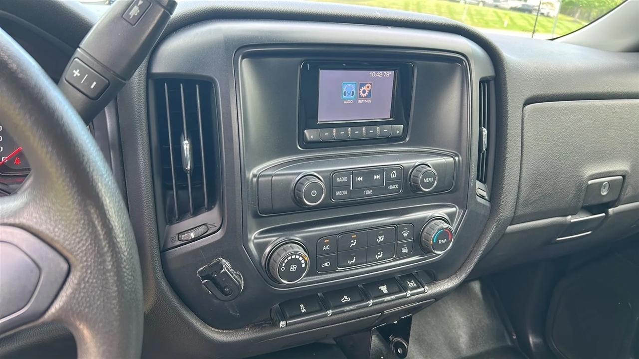 Chevrolet Silverado 3500HD Work Truck Long Box 4WD 2015