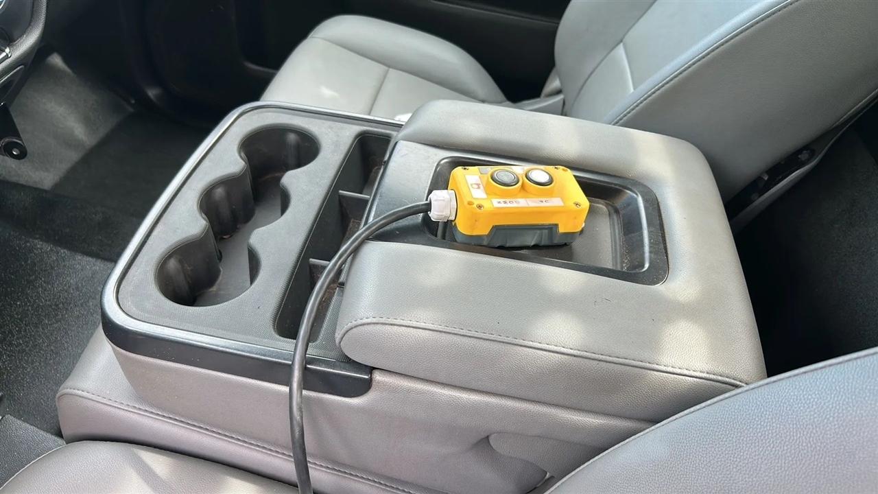 Chevrolet Silverado 3500HD Work Truck Long Box 4WD 2015