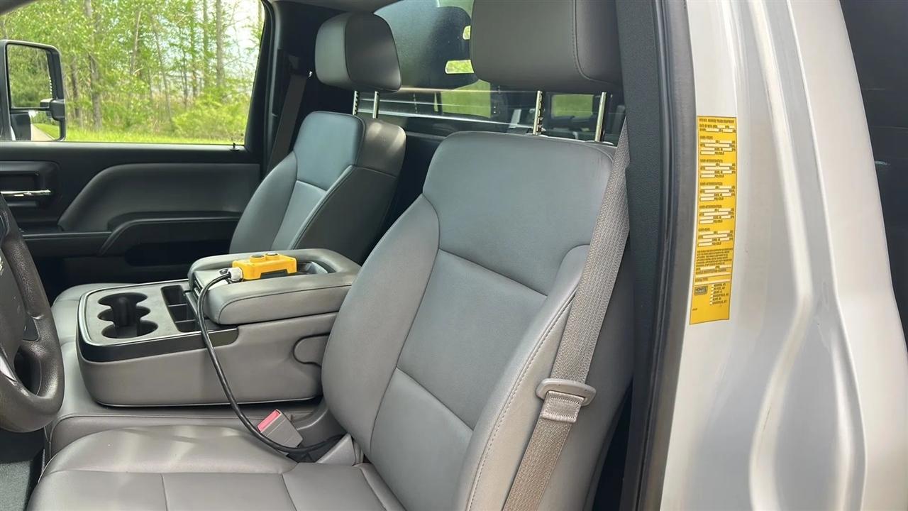 Chevrolet Silverado 3500HD Work Truck Long Box 4WD 2015
