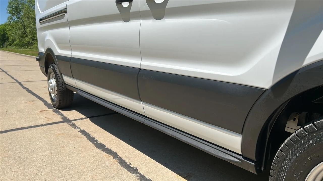 Ford Transit 250 Van High Roof w/Sliding Pass. 148-in. WB 2025