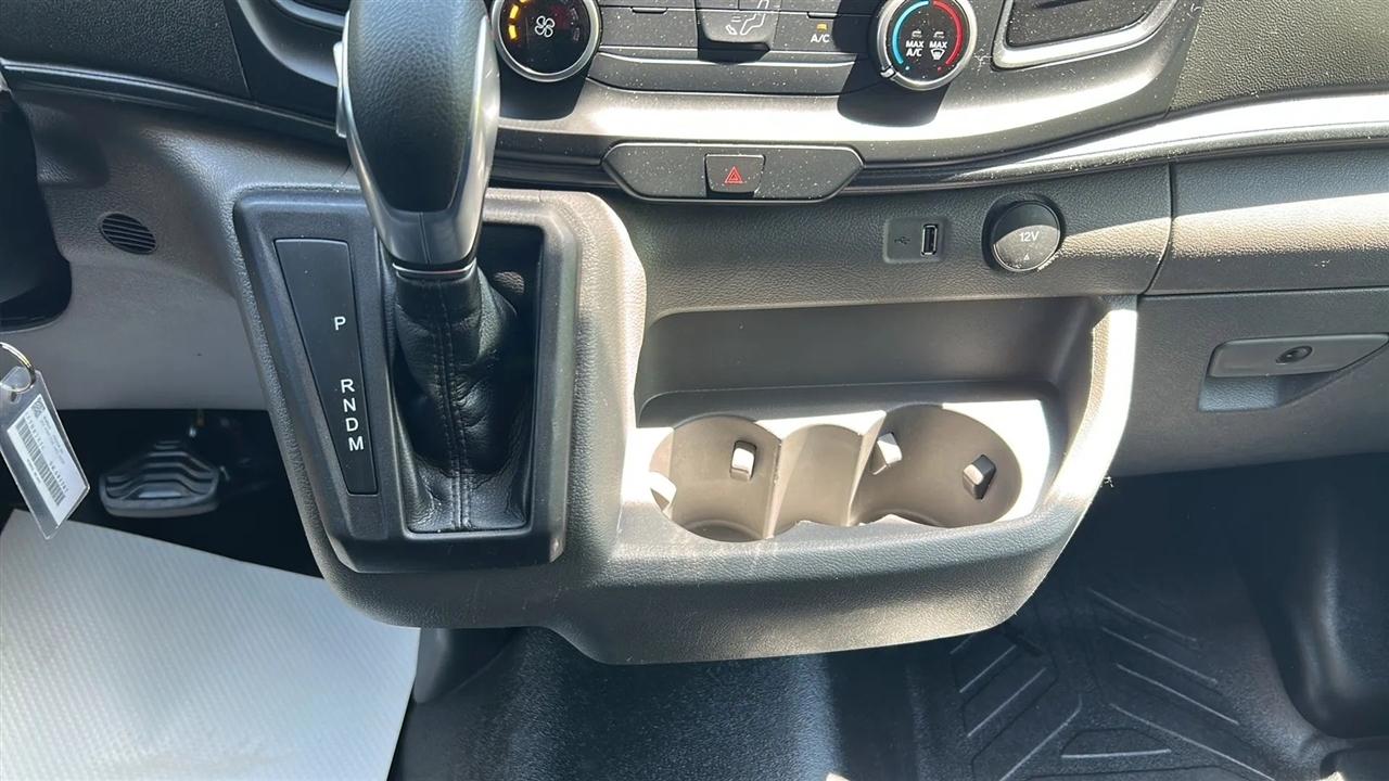 Ford Transit 250 Van High Roof w/Sliding Pass. 148-in. WB 2025