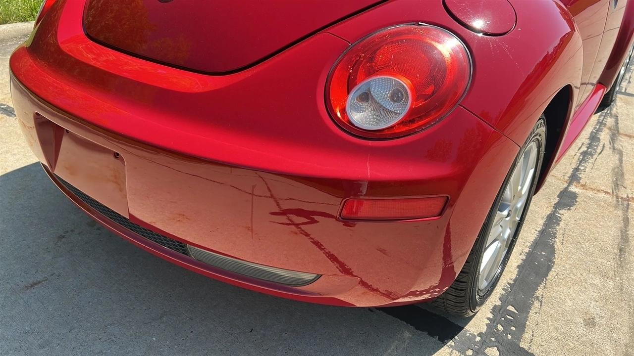 Volkswagen New Beetle S 2008