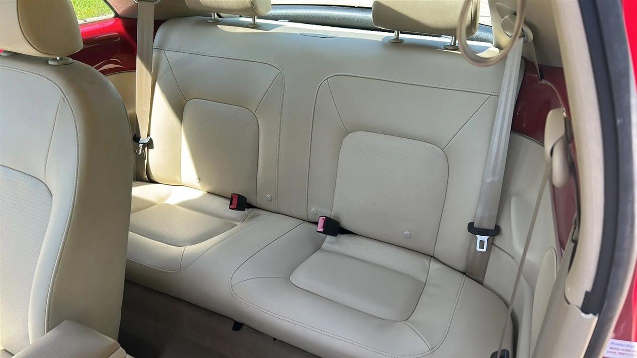 Volkswagen New Beetle S 2008