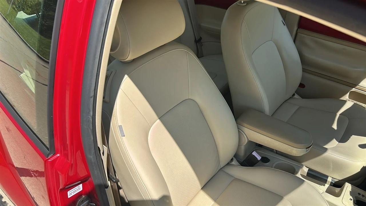 Volkswagen New Beetle S 2008