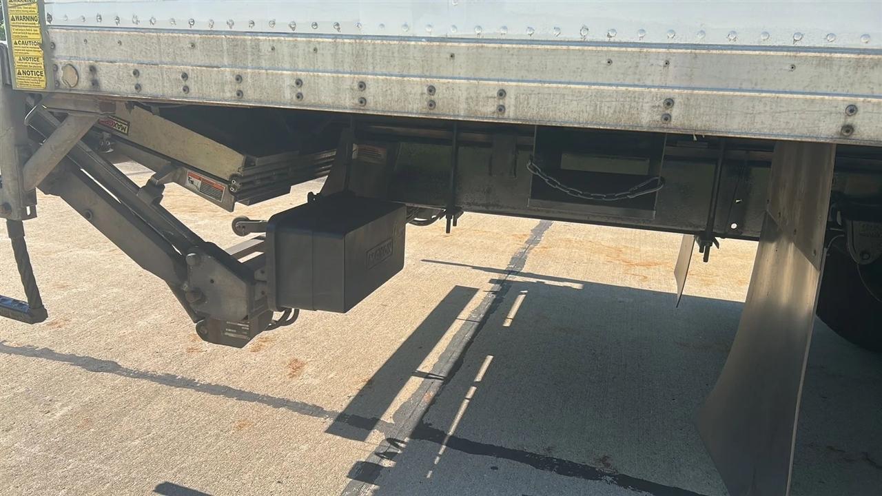 Hino Conventional Cab  2015