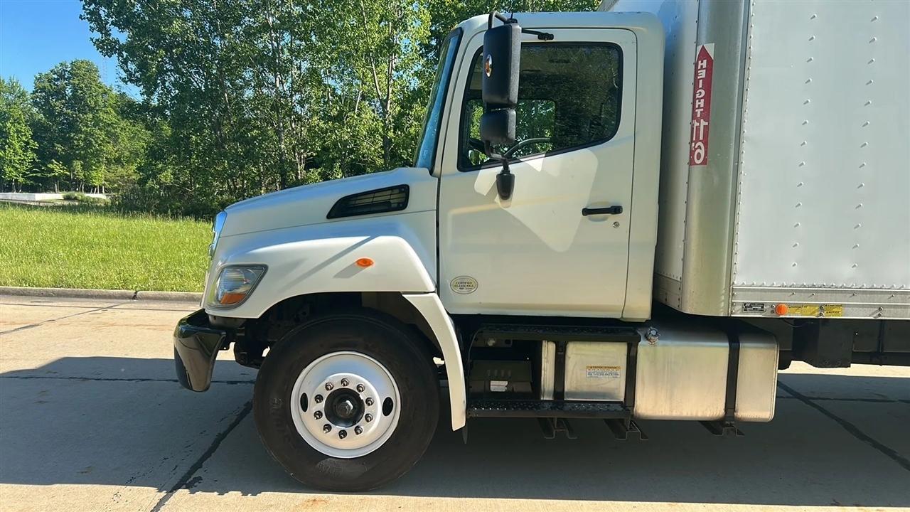 Hino Conventional Cab  2015