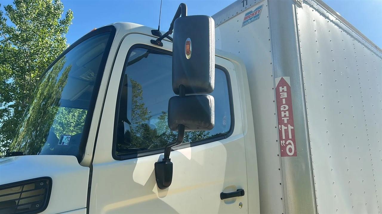 Hino Conventional Cab  2015