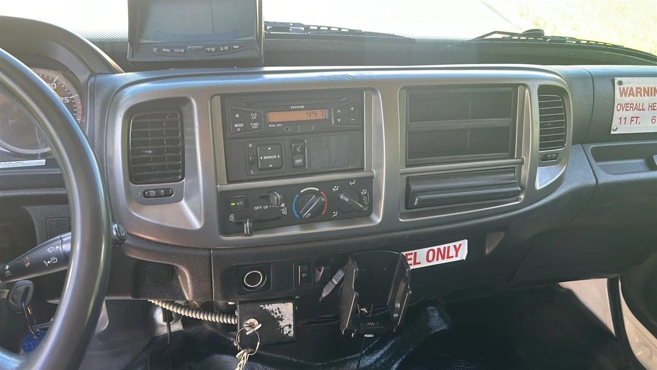 Hino Conventional Cab  2015