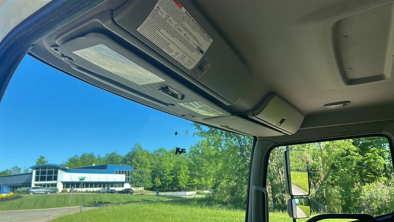 Hino Conventional Cab  2015