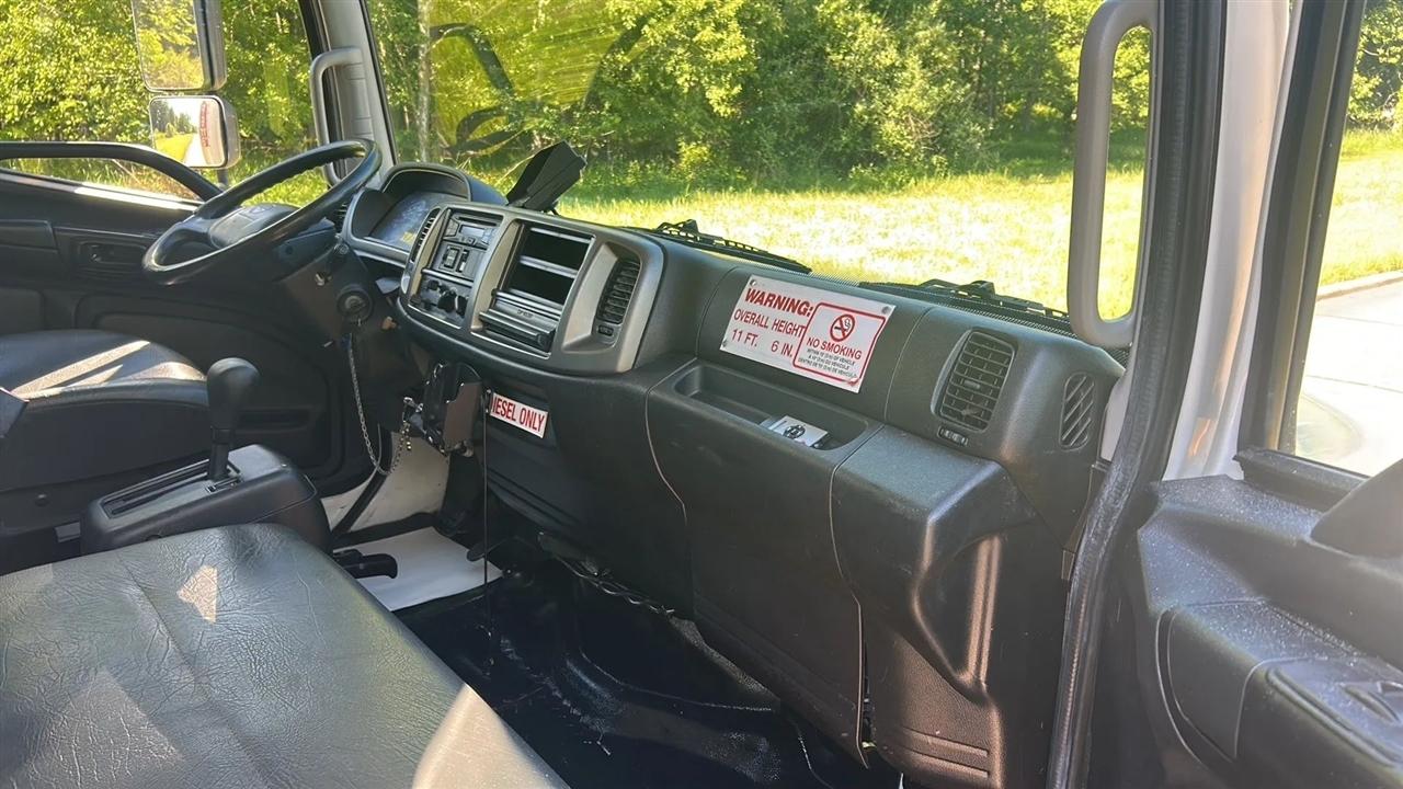 Hino Conventional Cab  2015
