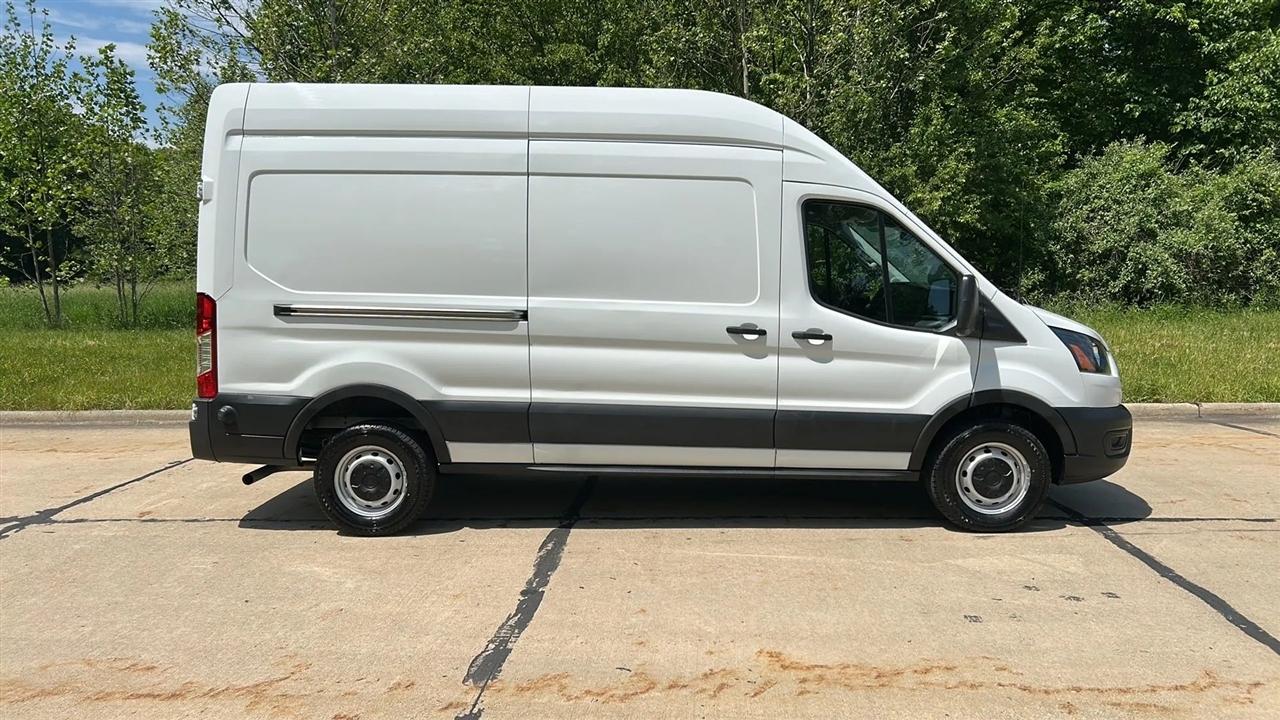 Ford Transit 250 Van 2024