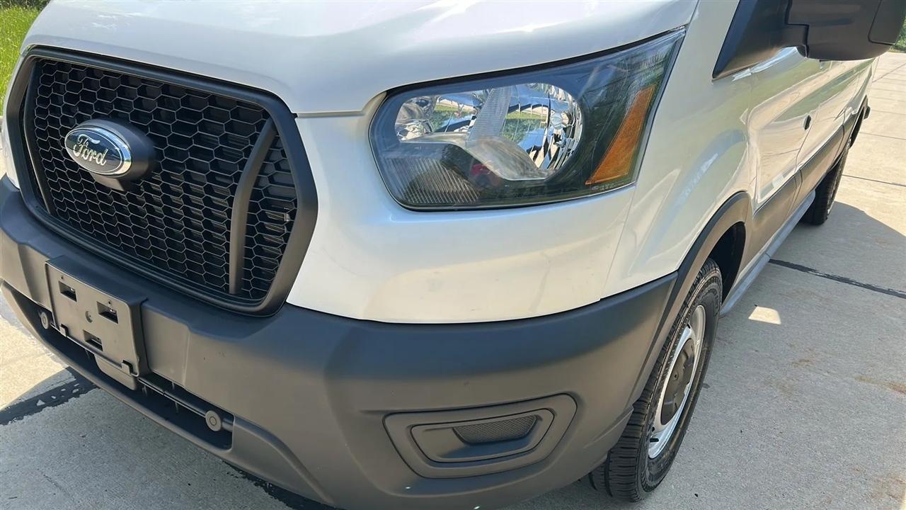 Ford Transit 250 Van 2024