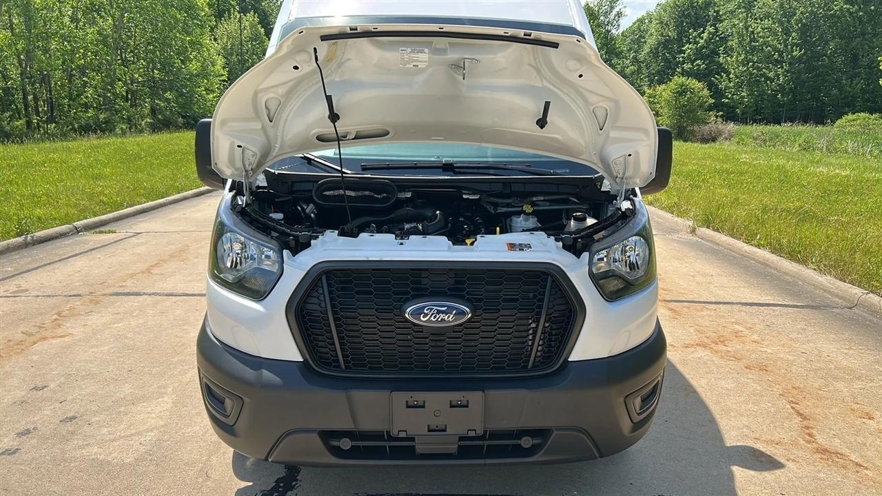 Ford Transit 250 Van 2024