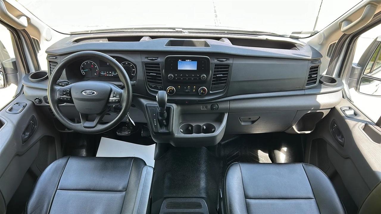 Ford Transit 250 Van 2024
