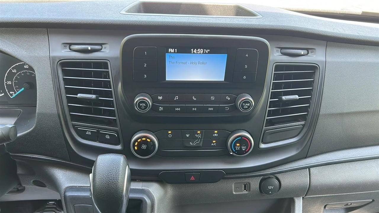 Ford Transit 250 Van 2024