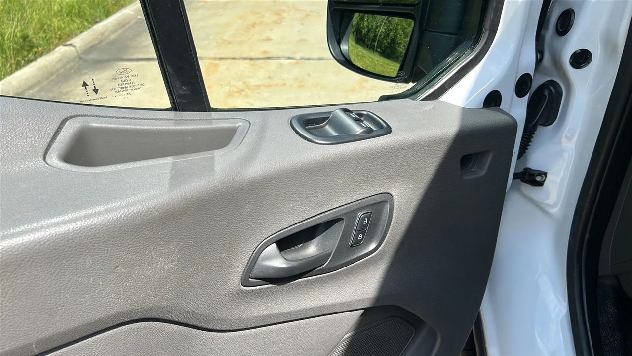 Ford Transit 250 Van 2024