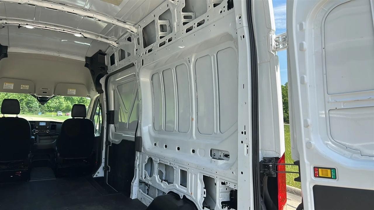 Ford Transit 250 Van 2024