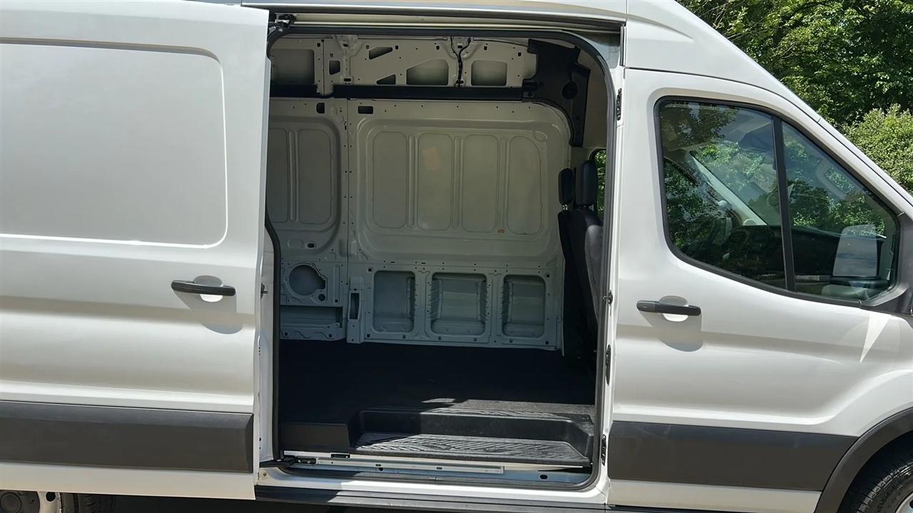 Ford Transit 250 Van 2024