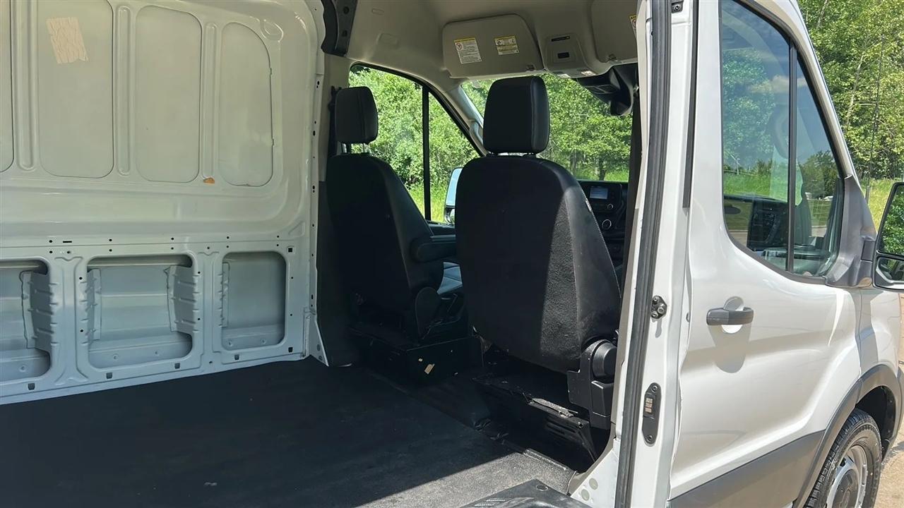Ford Transit 250 Van 2024