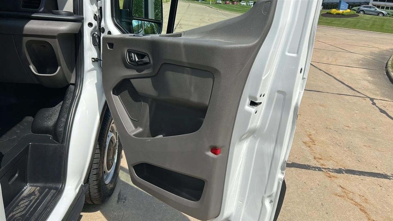 Ford Transit 250 Van 2024