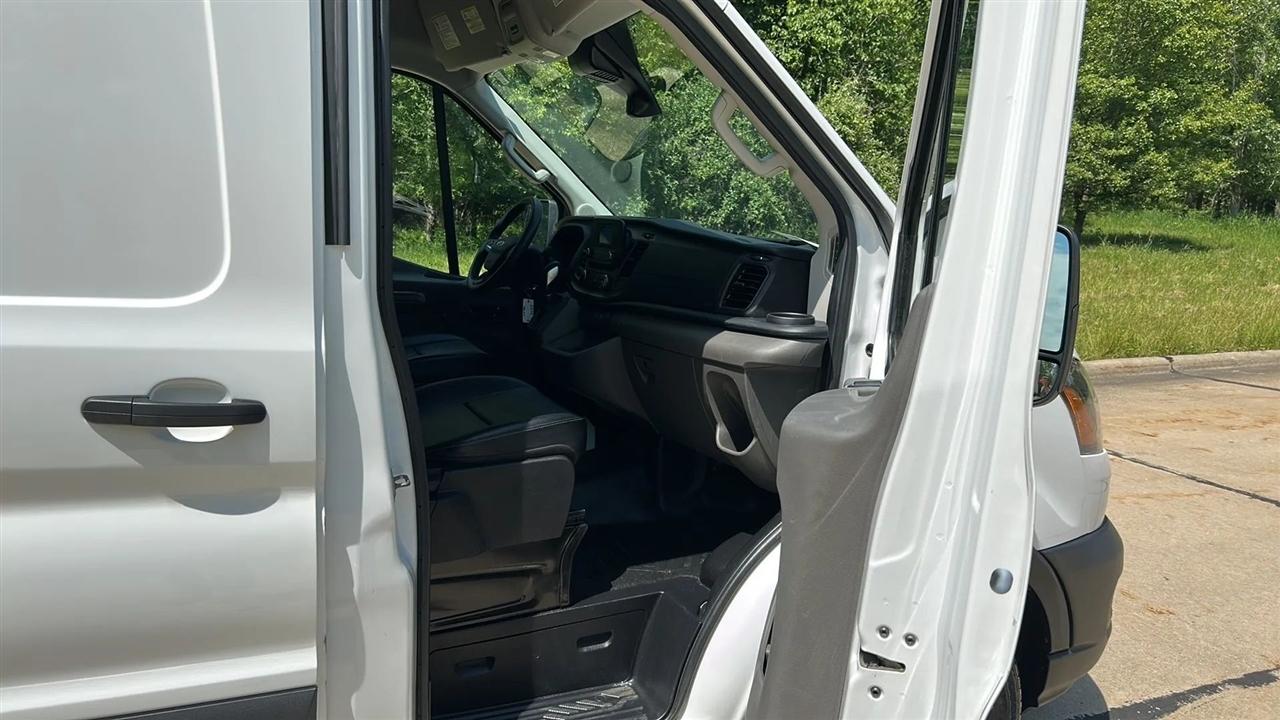 Ford Transit 250 Van 2024