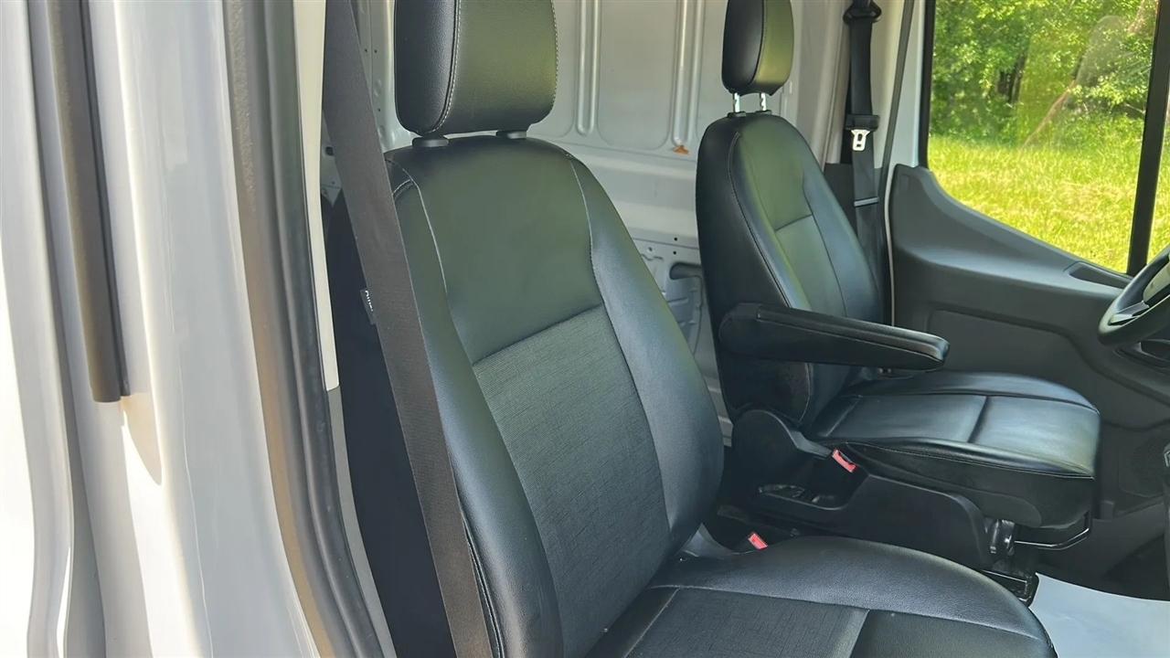 Ford Transit 250 Van 2024