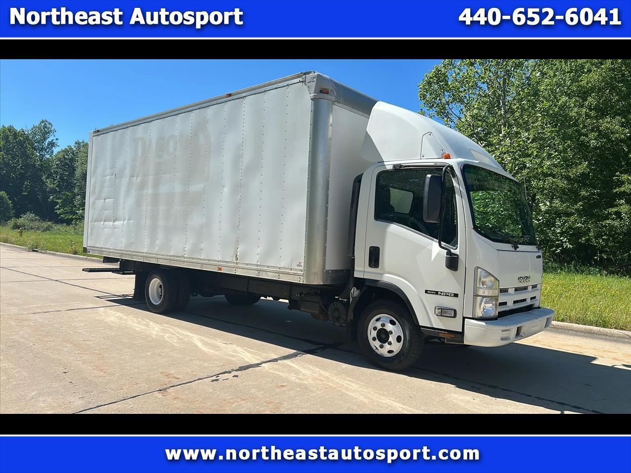 Isuzu NPR  2015