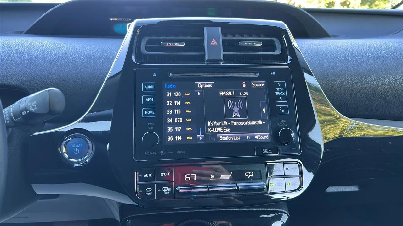 Toyota Prius Two Eco 2016