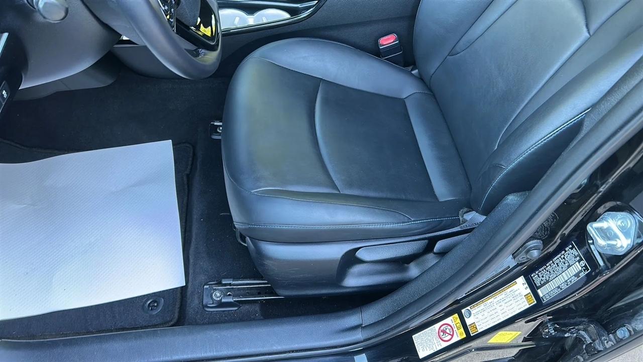 Toyota Prius Two Eco 2016