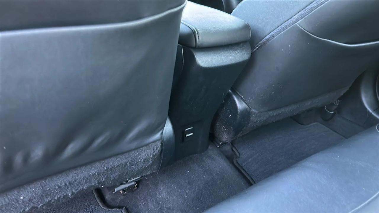 Toyota Prius Two Eco 2016