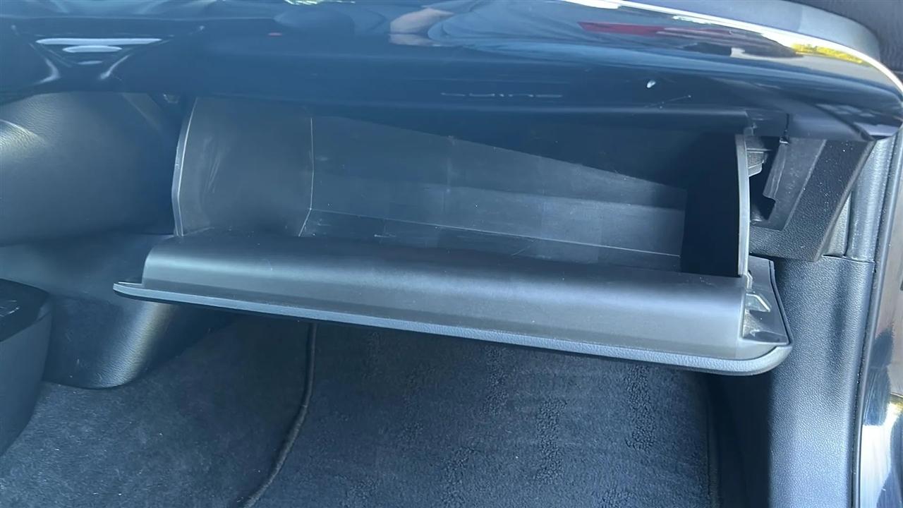 Toyota Prius Two Eco 2016