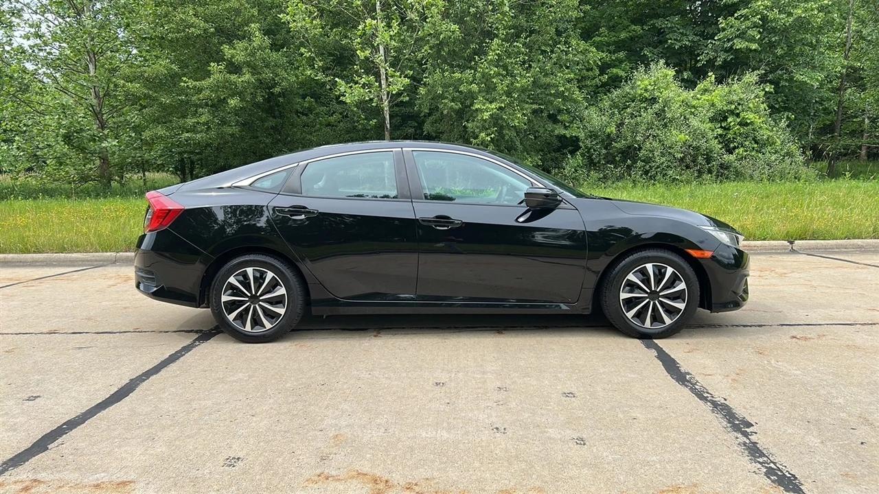 Honda Civic LX Sedan CVT 2018