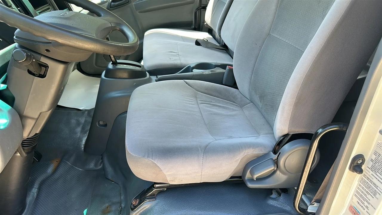 Isuzu NPR HD  2017