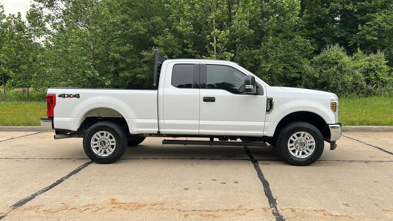 Ford F-250 SD XLT SuperCab 4WD 2018