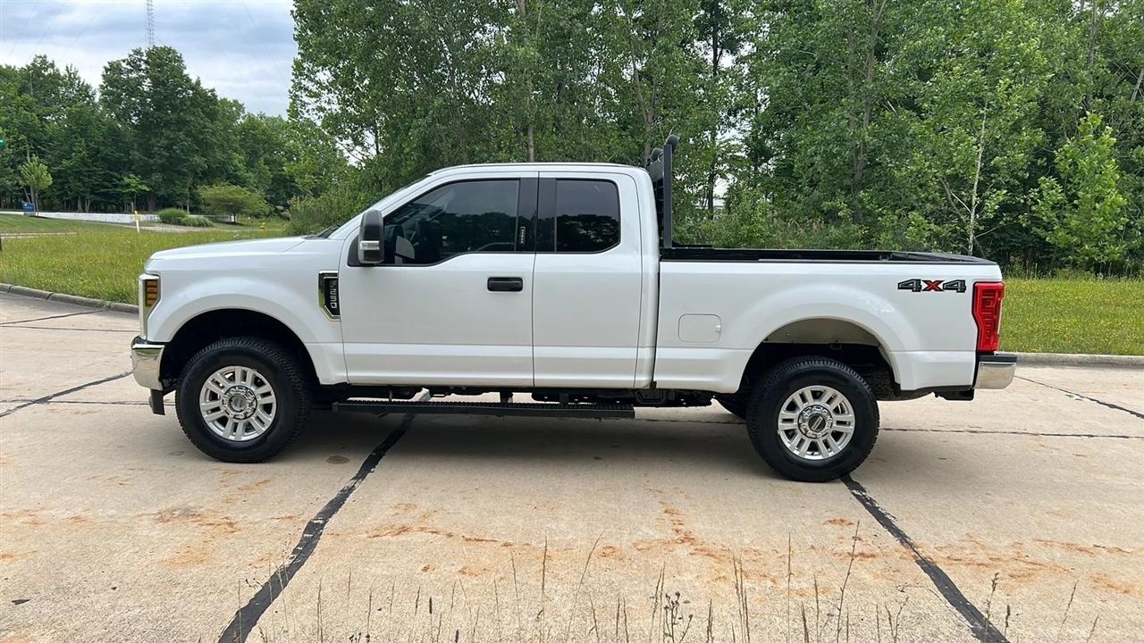 Ford F-250 SD XLT SuperCab 4WD 2018