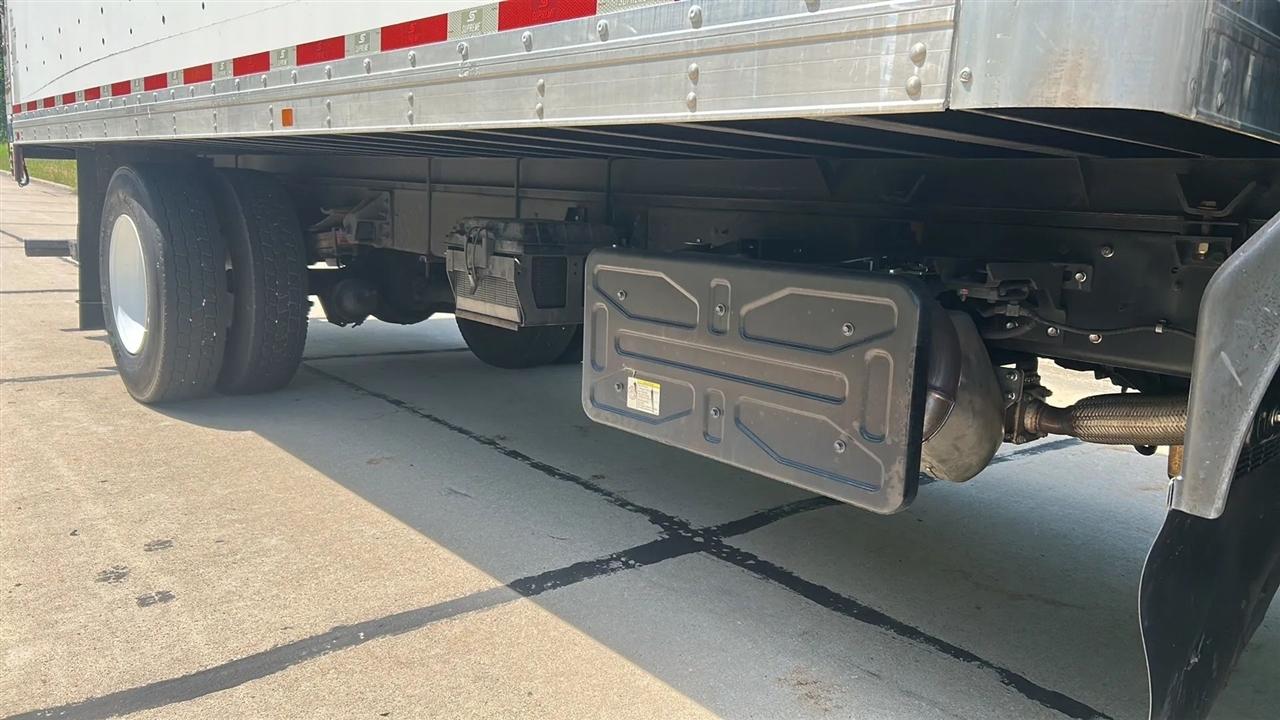 Isuzu Trucks FTR  2019