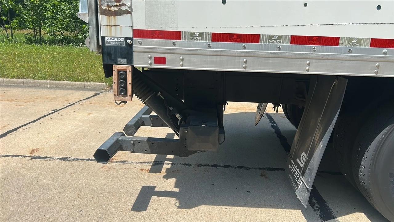 Isuzu Trucks FTR  2019