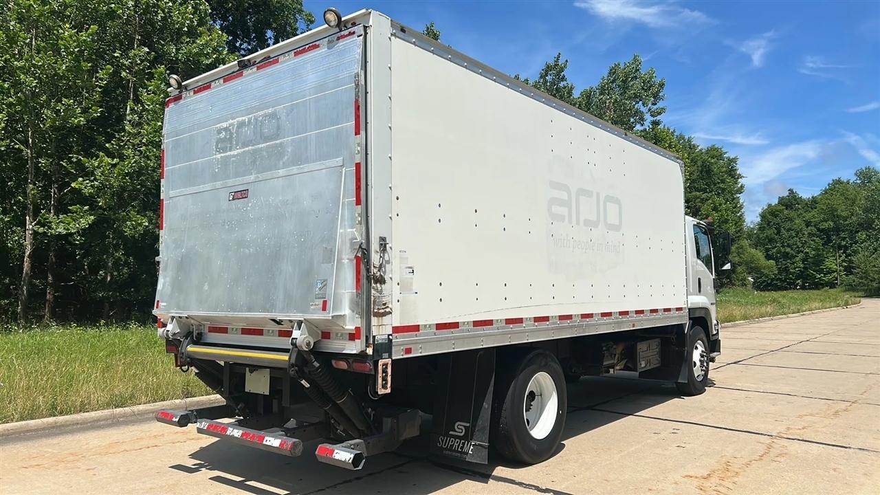 Isuzu Trucks FTR  2019